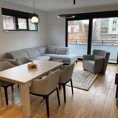 Аренда стильной 2-комнатной квартиры, 50 м², Врачар, Белград, Сербия